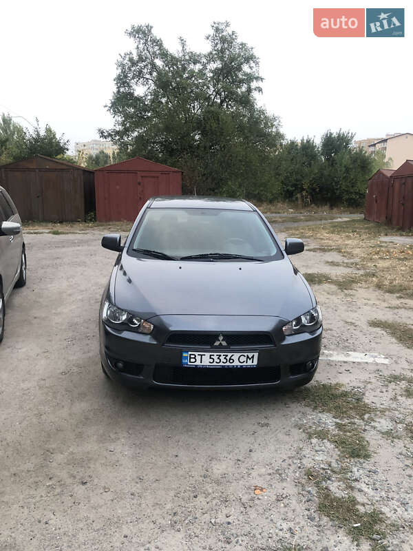 Седан Mitsubishi Lancer 2008 в Вишневом
