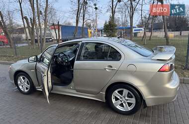 Седан Mitsubishi Lancer 2009 в Львові