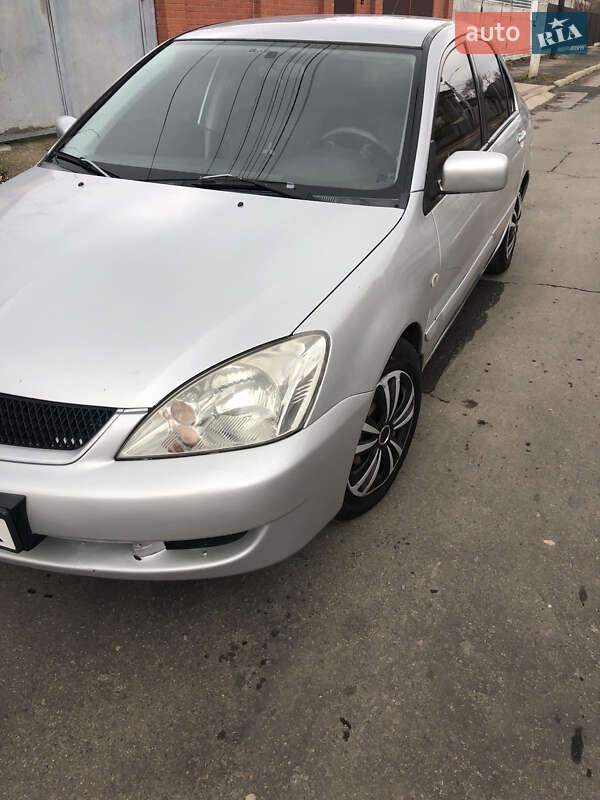 Седан Mitsubishi Lancer 2007 в Ізмаїлі