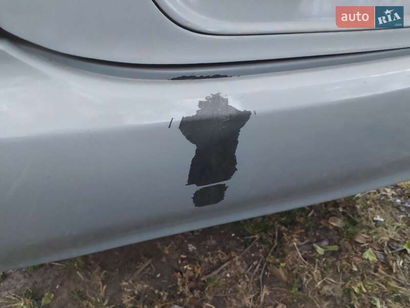 Седан Mitsubishi Lancer 2004 в Кам'янському