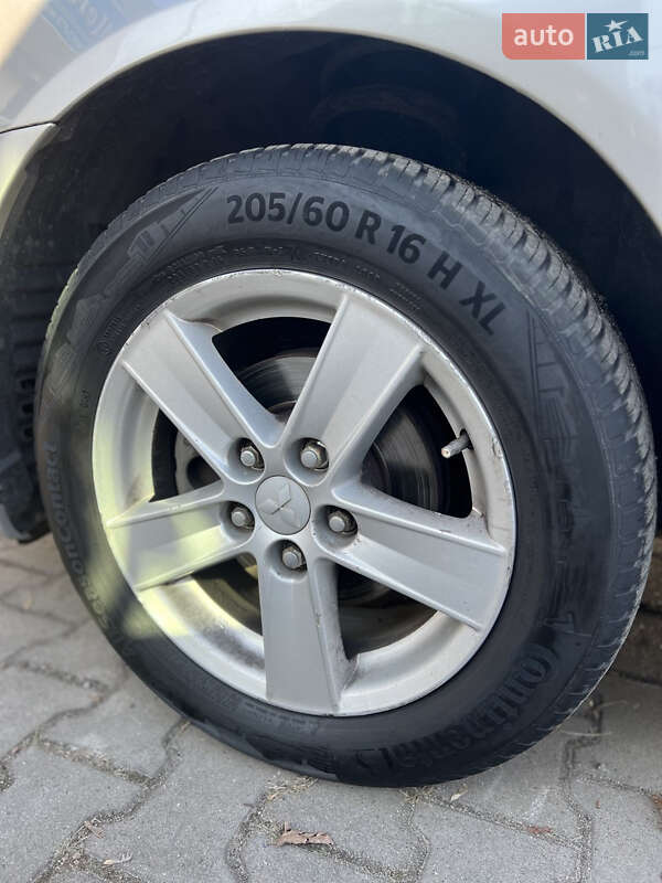 Седан Mitsubishi Lancer 2014 в Луцьку