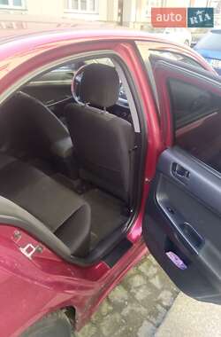 Седан Mitsubishi Lancer 2009 в Хусте