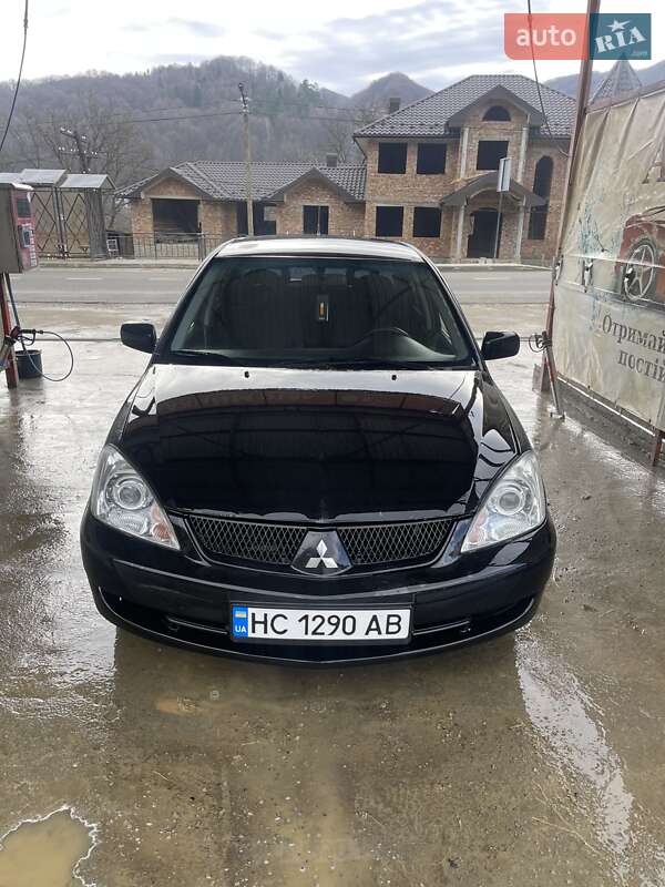 Седан Mitsubishi Lancer 2009 в Косові