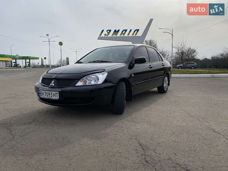 Седан Mitsubishi Lancer 2006 в Измаиле