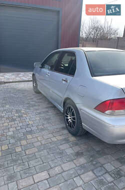 Седан Mitsubishi Lancer 2004 в 