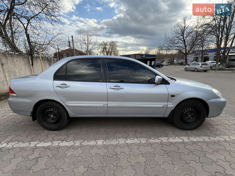 Седан Mitsubishi Lancer 2006 в Кривому Розі