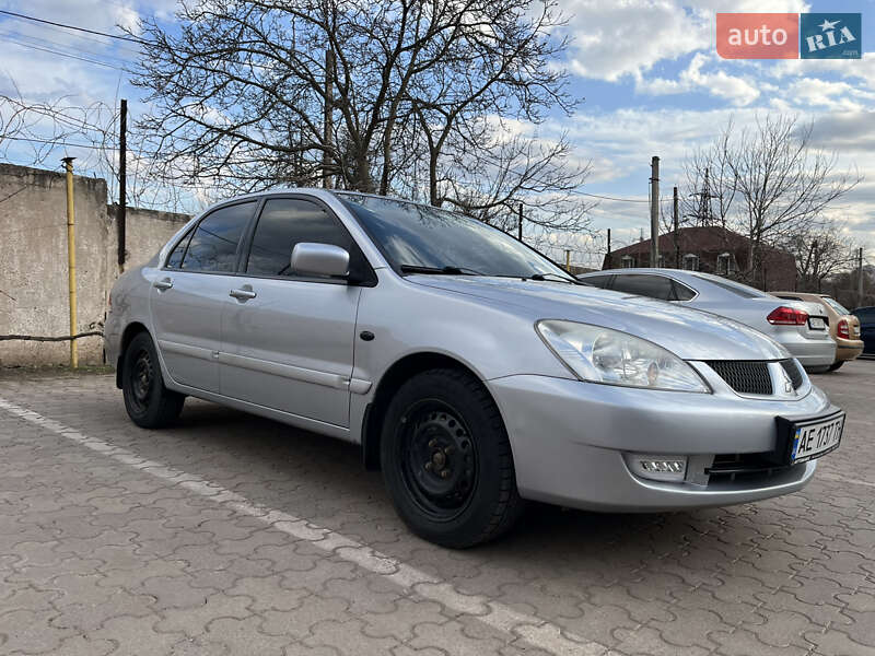 Седан Mitsubishi Lancer 2006 в Кривому Розі