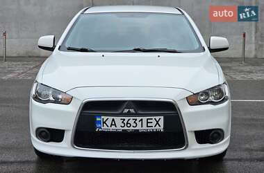 Седан Mitsubishi Lancer 2012 в Киеве