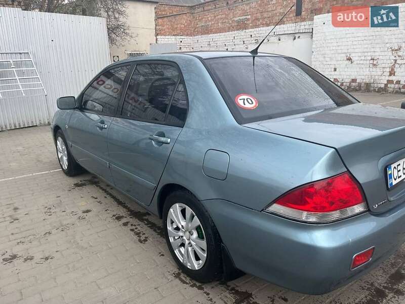 Седан Mitsubishi Lancer 2007 в Черновцах