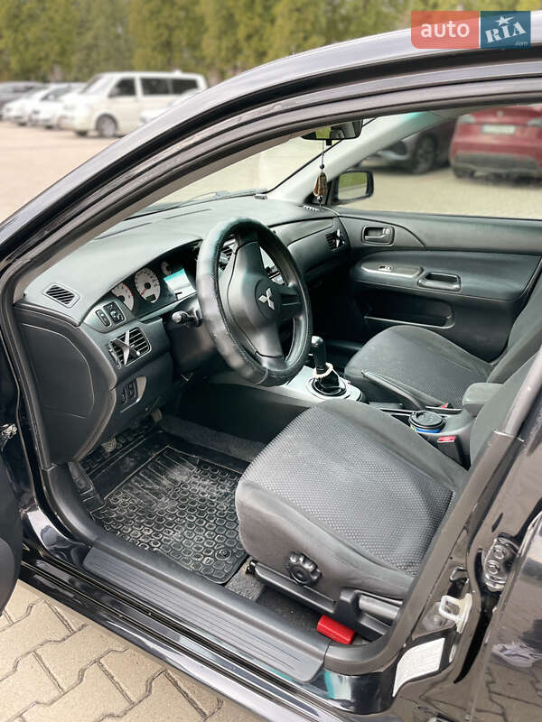 Седан Mitsubishi Lancer 2008 в Буске
