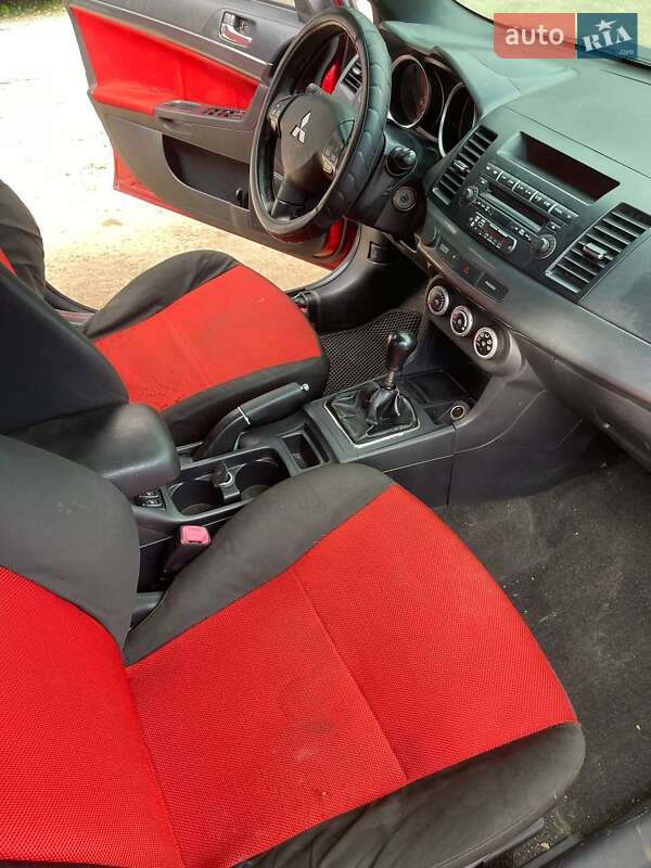 Седан Mitsubishi Lancer 2008 в Ужгороде