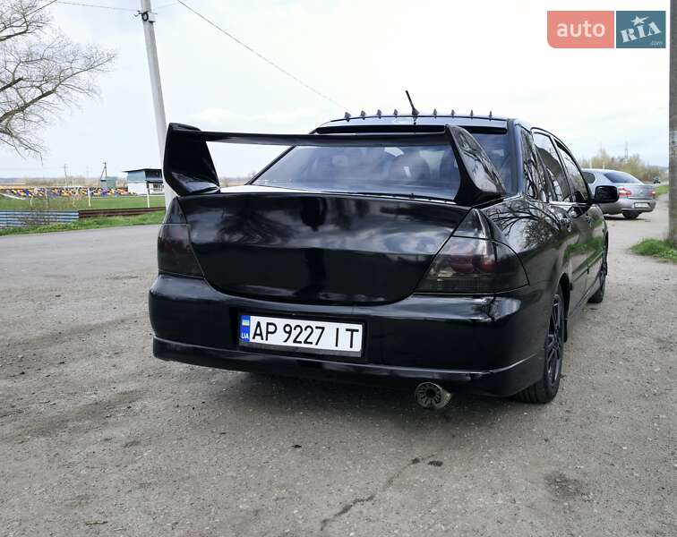 Седан Mitsubishi Lancer 2006 в Новониколаевке