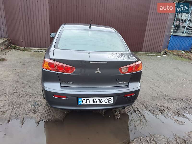 Седан Mitsubishi Lancer 2008 в Остер