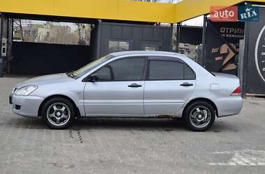 Седан Mitsubishi Lancer 2004 в 