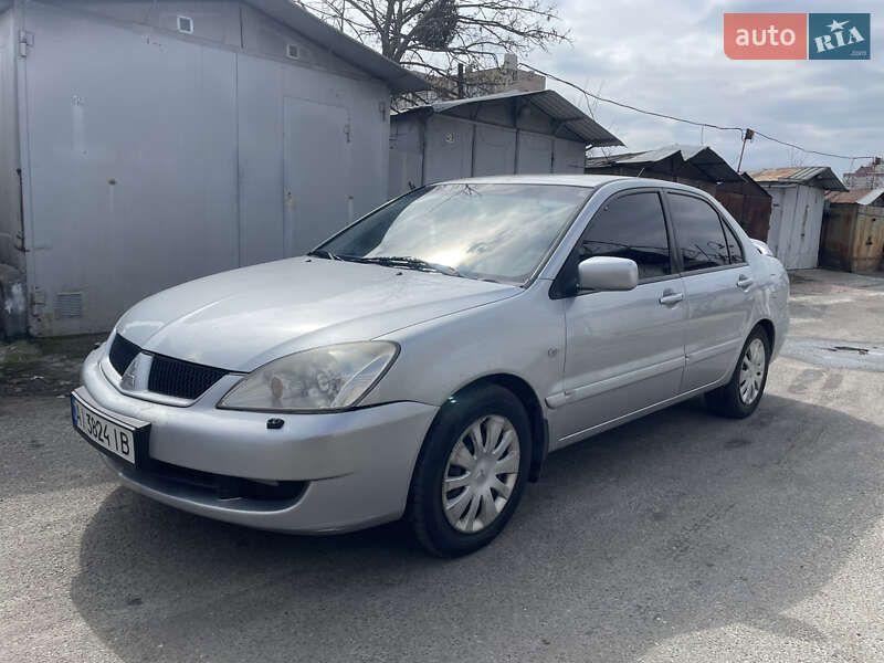 Седан Mitsubishi Lancer 2005 в 