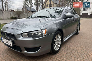 Седан Mitsubishi Lancer 2016 в 