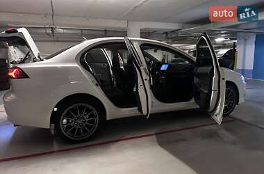 Седан Mitsubishi Lancer 2012 в 