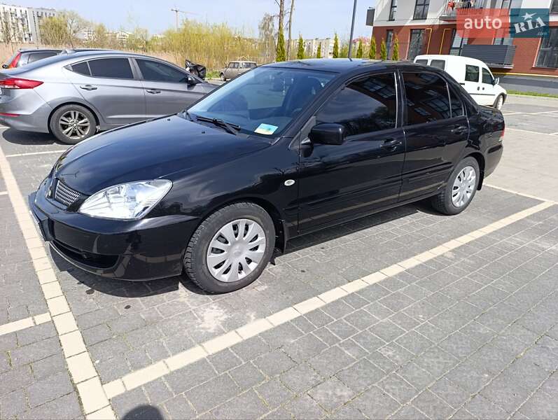 Седан Mitsubishi Lancer 2008 в Пустомытах