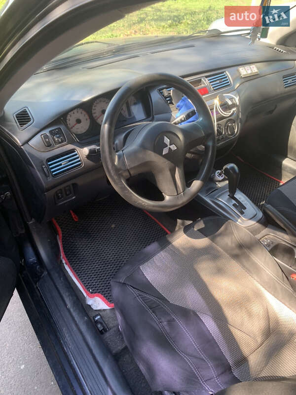 Седан Mitsubishi Lancer 2006 в Харькове