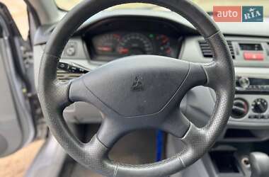 Седан Mitsubishi Lancer 2004 в 