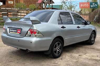 Седан Mitsubishi Lancer 2004 в 