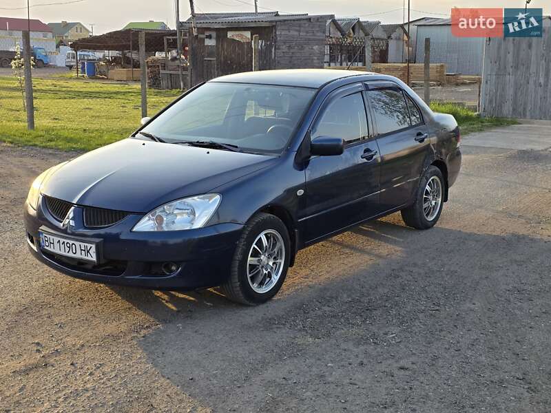 Mitsubishi Lancer 2004