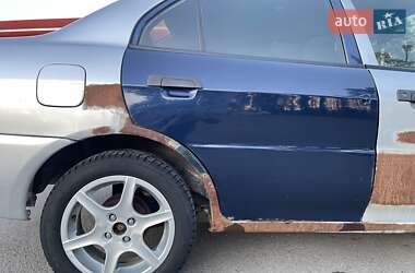 Седан Mitsubishi Lancer 2001 в 