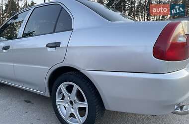 Седан Mitsubishi Lancer 2001 в 