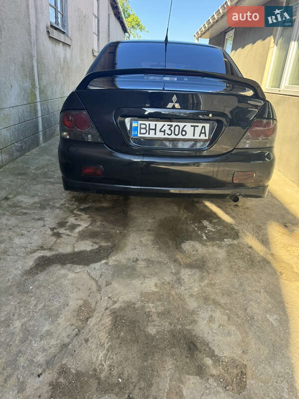 Седан Mitsubishi Lancer 2005 в Одессе