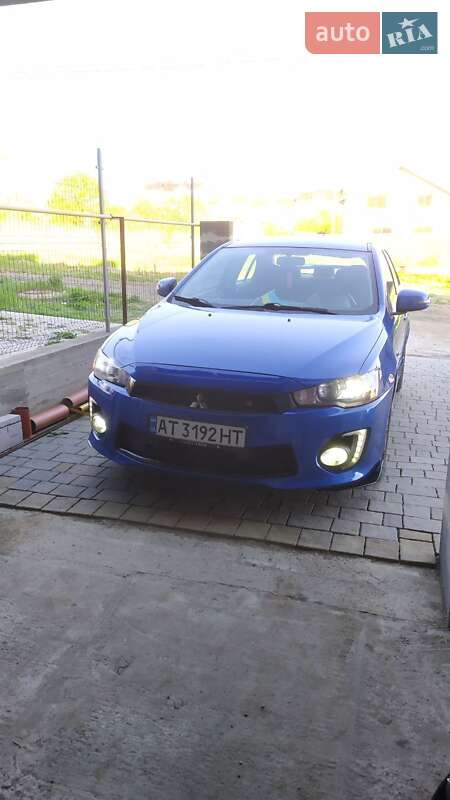 Седан Mitsubishi Lancer 2015 в Івано-Франківську