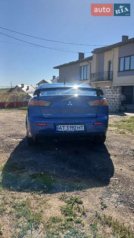 Седан Mitsubishi Lancer 2015 в Івано-Франківську