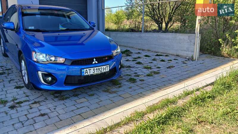 Седан Mitsubishi Lancer 2015 в Івано-Франківську