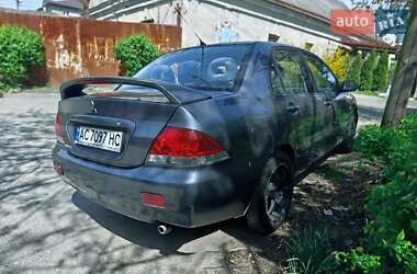 Седан Mitsubishi Lancer 2004 в 