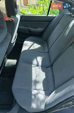 Седан Mitsubishi Lancer 2004 в 