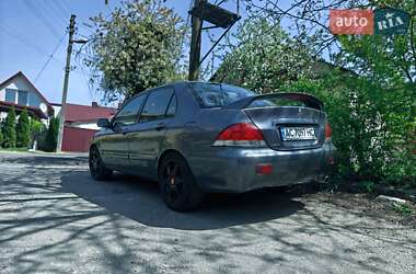 Седан Mitsubishi Lancer 2004 в Луцке