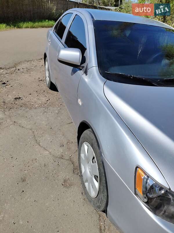 Седан Mitsubishi Lancer 2010 в Одессе