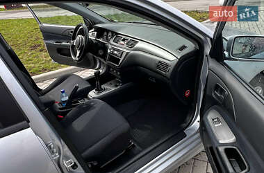 Универсал Mitsubishi Lancer 2007 в 