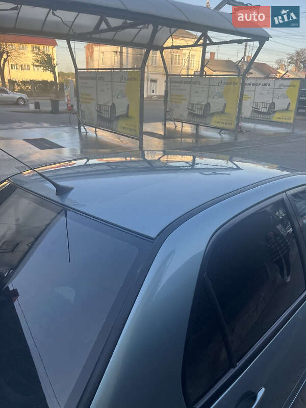 Седан Mitsubishi Lancer 2007 в Черновцах