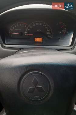 Седан Mitsubishi Lancer 2004 в 