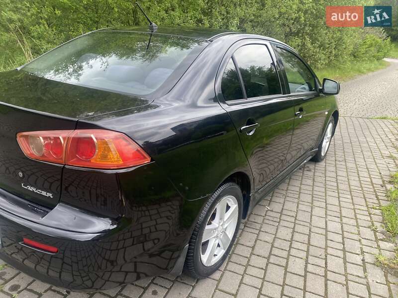 Седан Mitsubishi Lancer 2008 в Львові