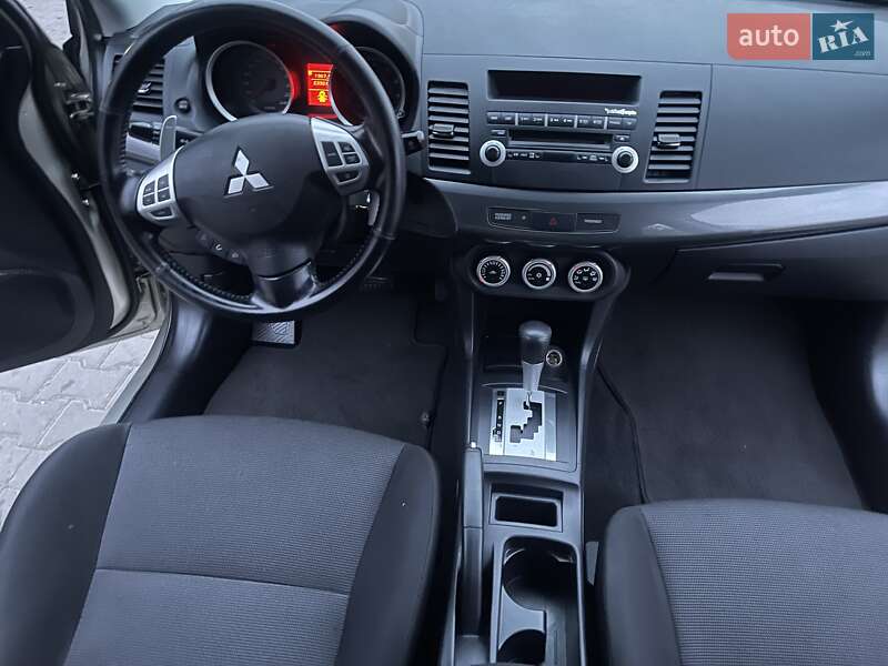 Седан Mitsubishi Lancer 2008 в Луцьку