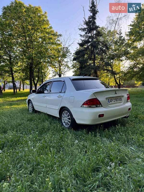 Седан Mitsubishi Lancer 2009 в Славянске