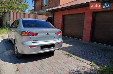 Седан Mitsubishi Lancer 2010 в 