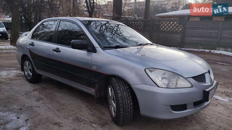 Mitsubishi Lancer 2005