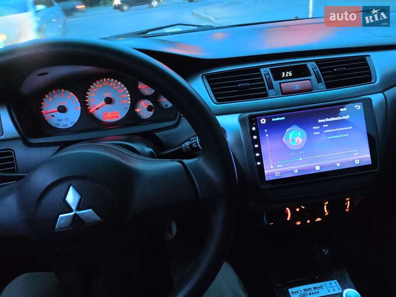 Седан Mitsubishi Lancer 2008 в Львові