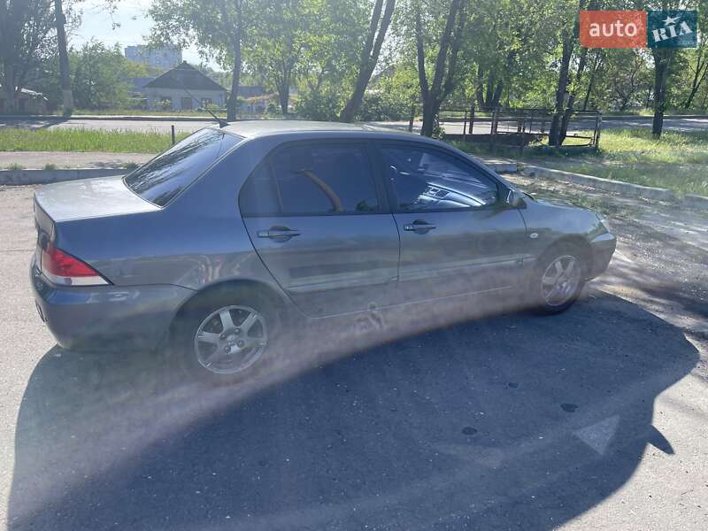 Седан Mitsubishi Lancer 2008 в Николаеве