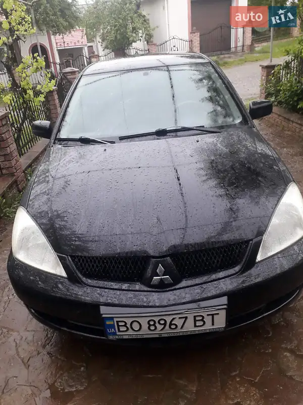Mitsubishi Lancer