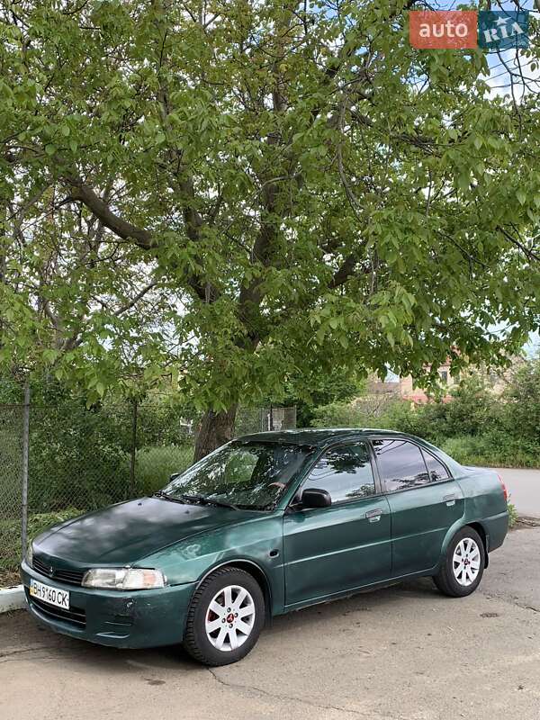 Седан Mitsubishi Lancer 1996 в Одессе