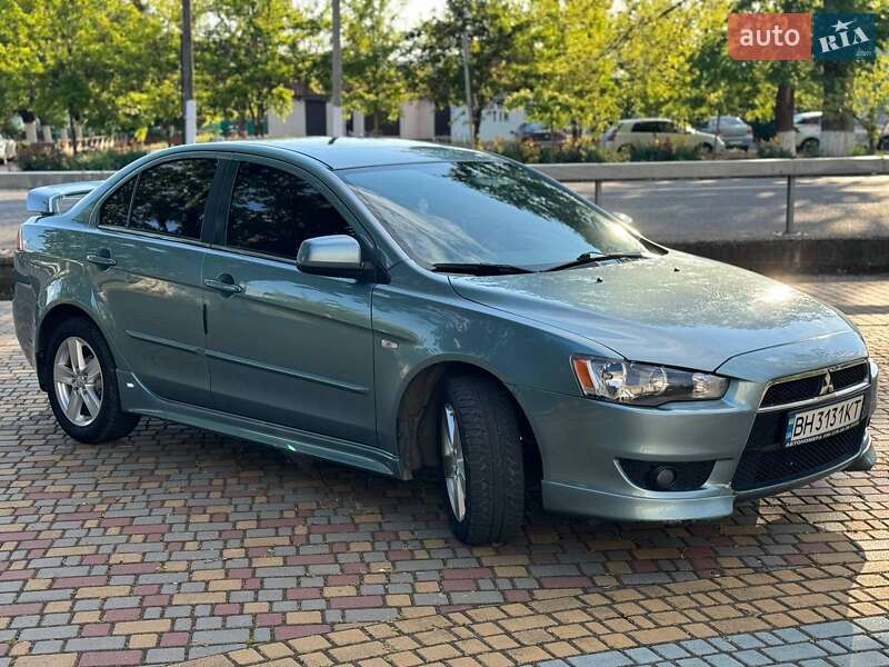Седан Mitsubishi Lancer 2008 в Сараті