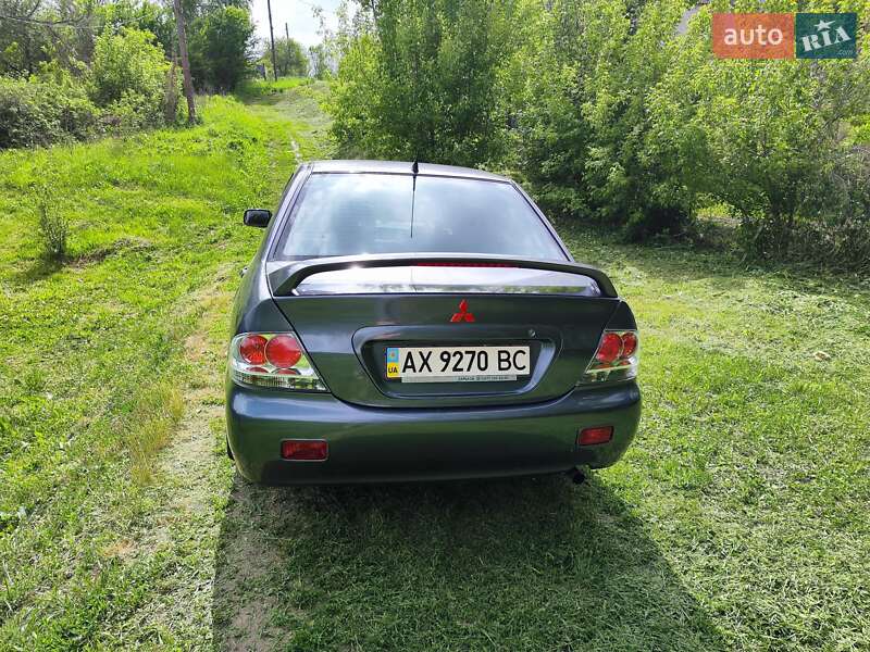 Седан Mitsubishi Lancer 2007 в Харькове